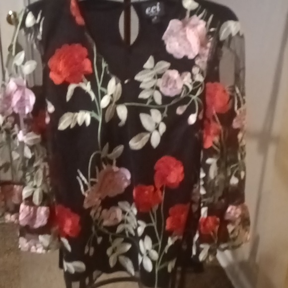 NWOT eci black multi-colored floral laced blouse w sheer bell sleeves Size Small - Picture 3 of 8